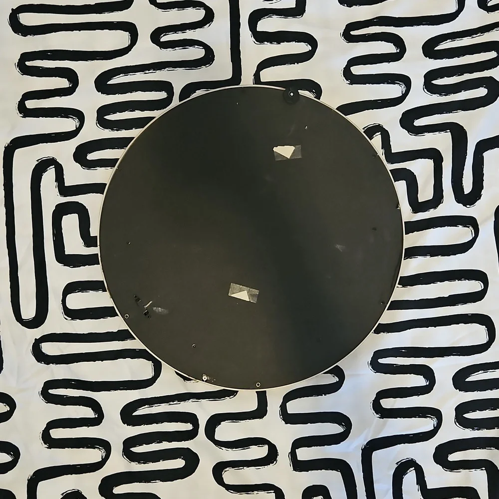 Elegant Gold Wall Mirror